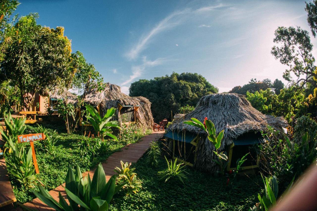 Bambuda Lodge Solarte Buitenkant foto