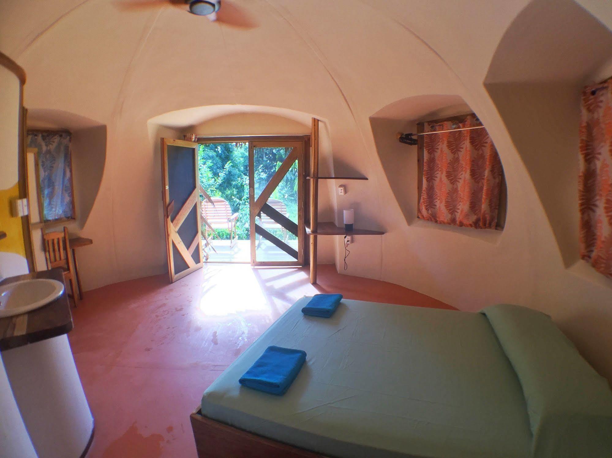 Bambuda Lodge Solarte Buitenkant foto
